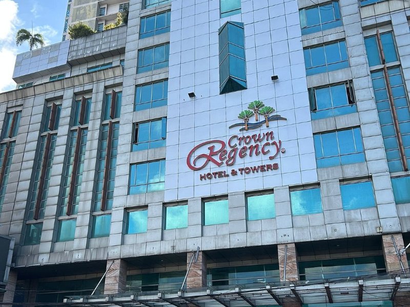 Crown Regency Hotel & Towers Cebu