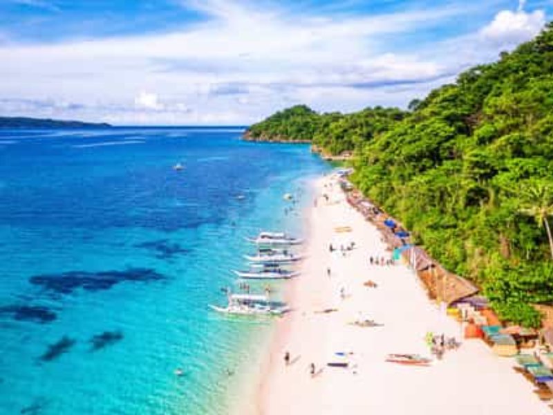 Day Tour Island Hopping with Crystal Kayak